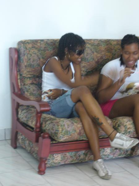 MELANIE FT CLEMENCE